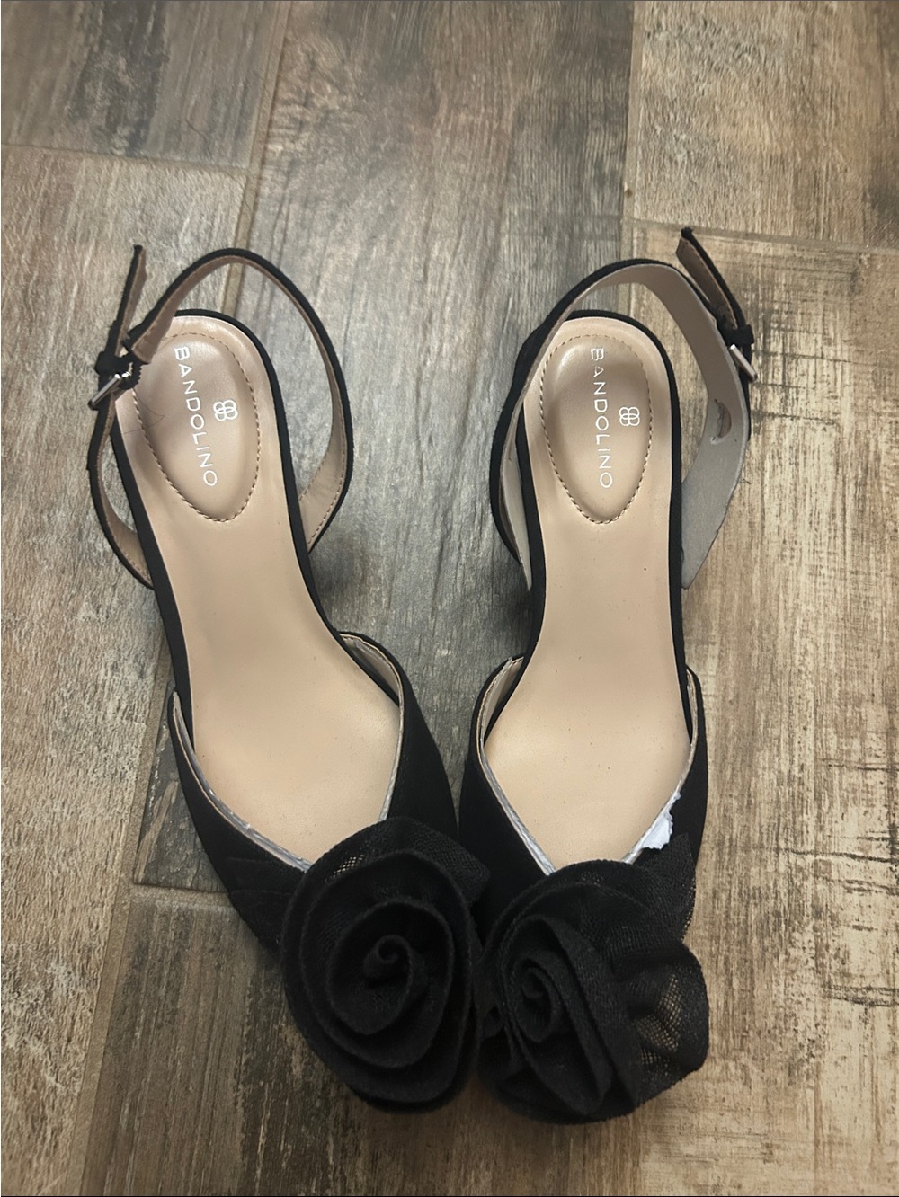Bandolino Black Floral Rose Slingback Flats